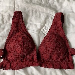 Aerie Plunge Bralette